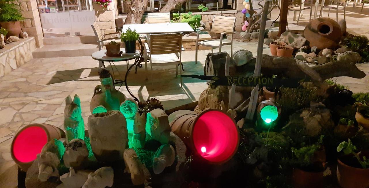 虹膜酒店 索瓦拉 外观 照片